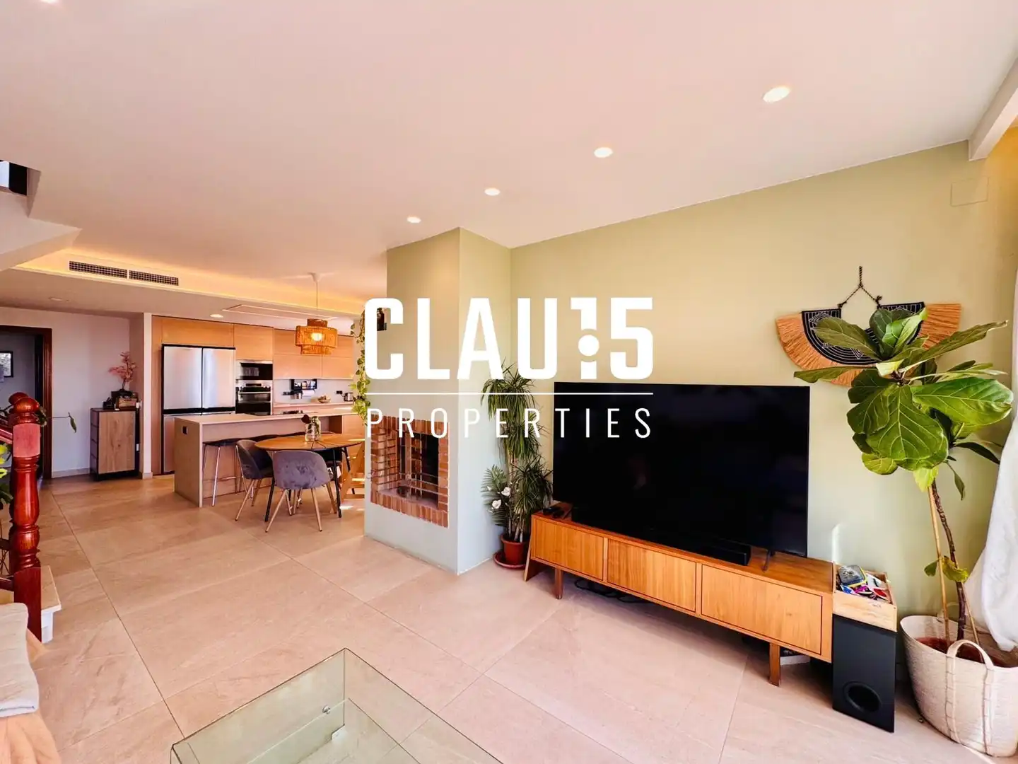 Wohnzimmer von Maisonette zum Verkauf in Blanes mit Klimaanlage, Heizung und Terrasse