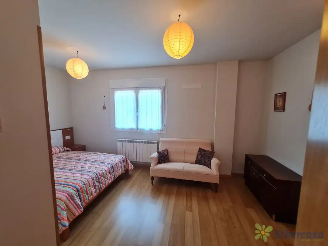Habitación de Casa o chalet en venta en Cintruénigo con Aire acondicionado, Calefacción y Jardín privado