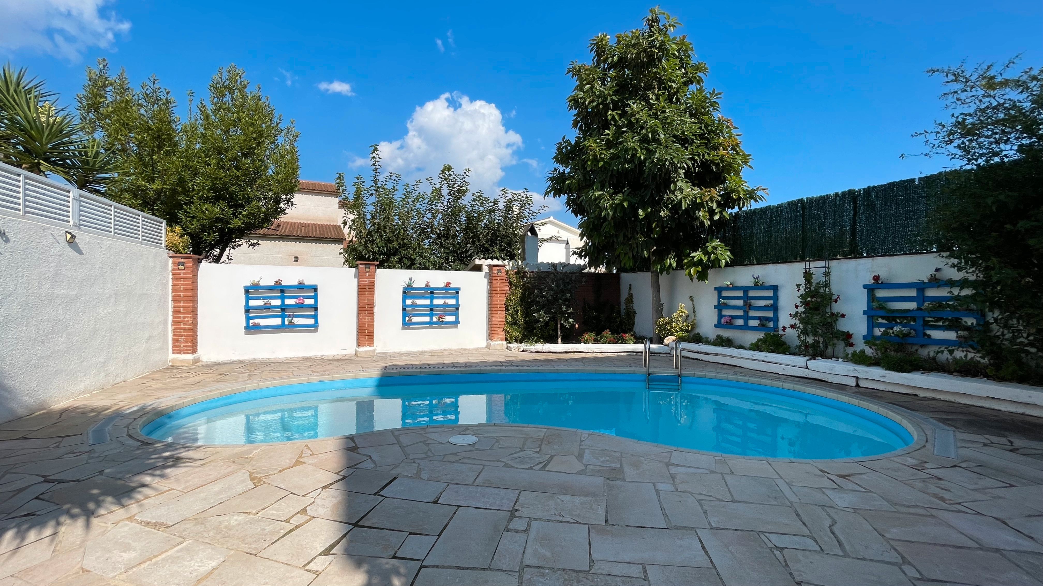 Single-family semi-detached for sale in Carrer Roca Aguilera, Els Masos - Els Garrofers