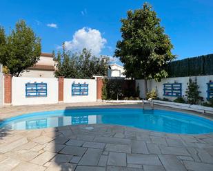 Swimming pool of Single-family semi-detached for sale in El Vendrell  with Air Conditioner, Heating and Private garden