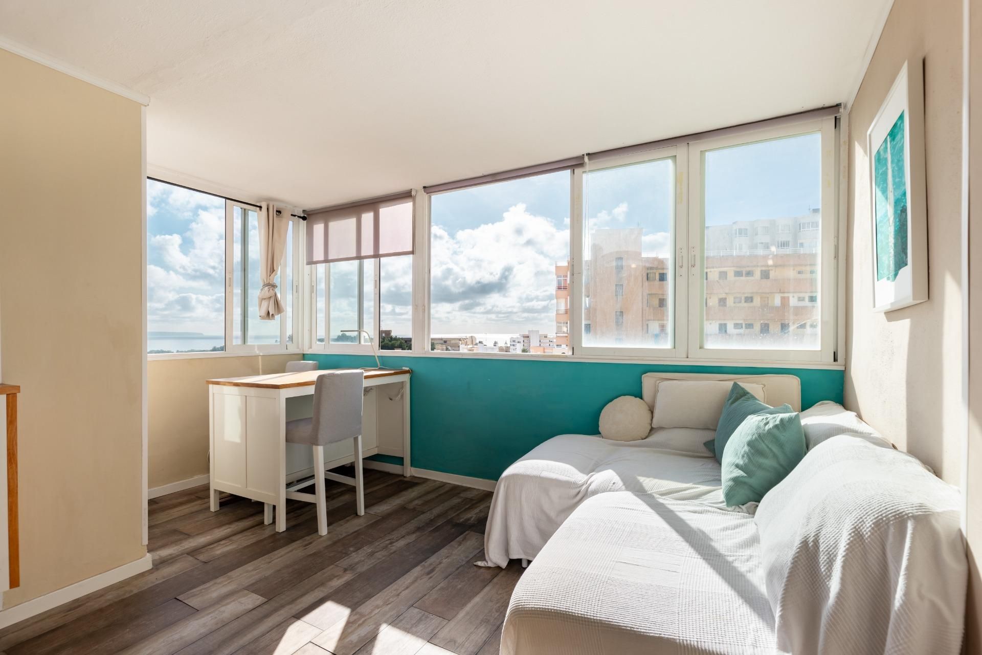 Bedroom of Flat for sale in  Palma de Mallorca  with Alarm