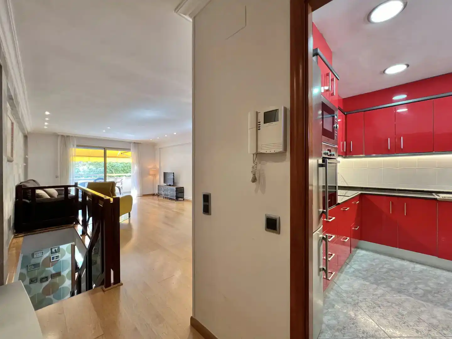 Duplex with lift to rent in Carrer Fra Antoni Cardona i Grau 2, imagen 2