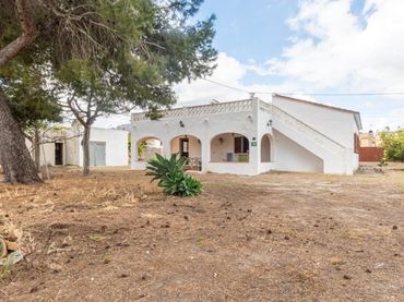 Chalet con jardín en venta en Els Poblets