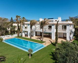 Garden of House or chalet for sale in Estepona  with Terrace and Swimming Pool