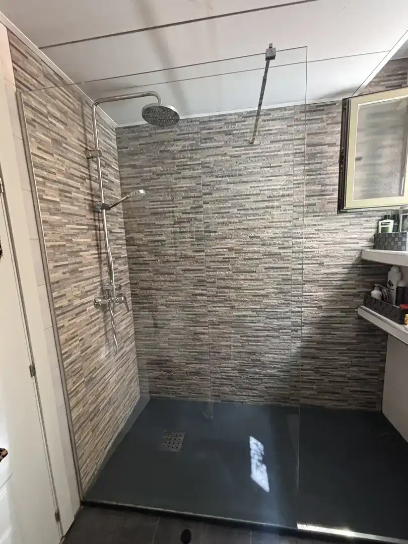 Bany de Pis en venda en Rivas-Vaciamadrid amb Parquet, Traster i Moblat