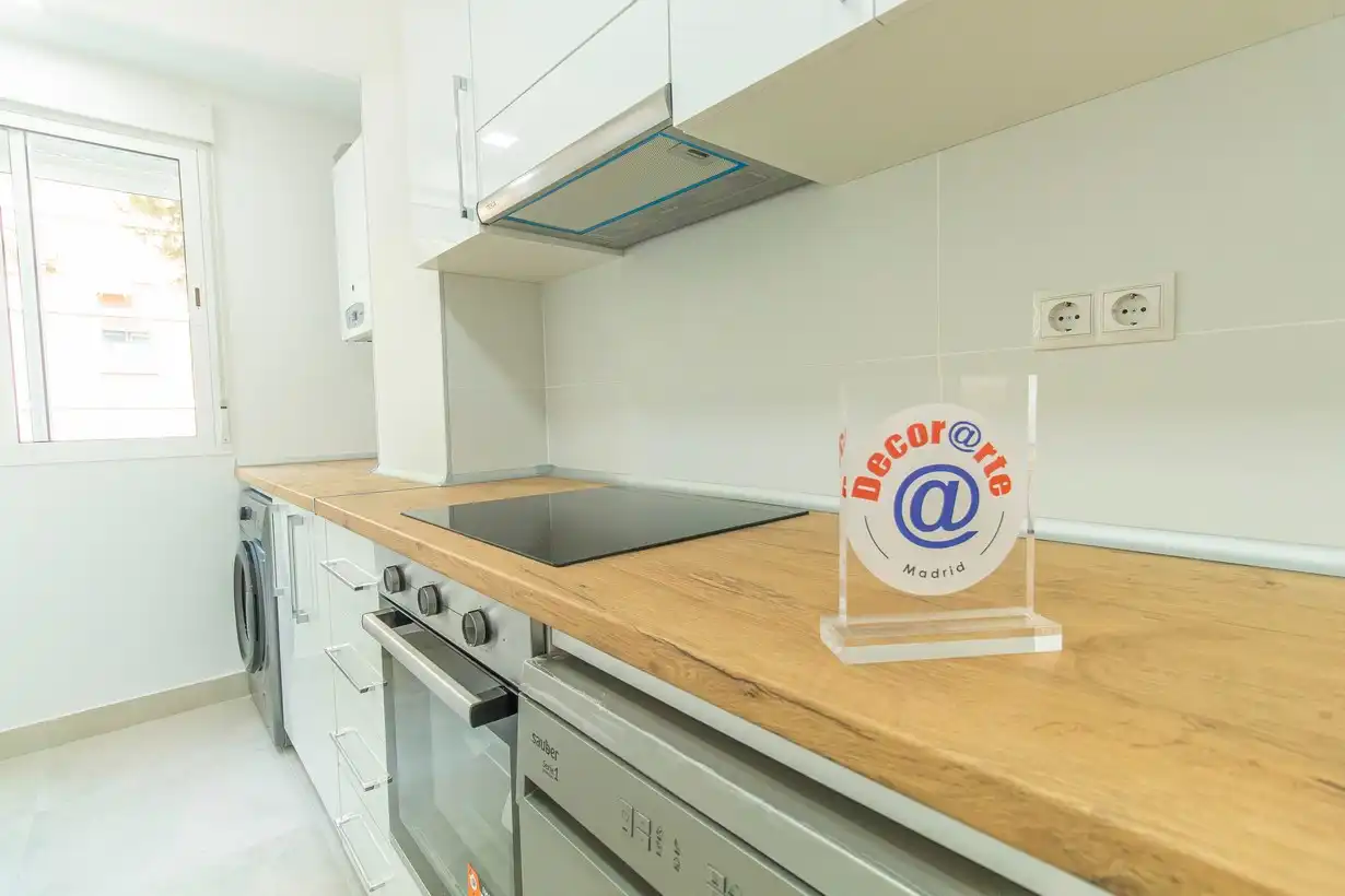 Küche von Wohnung zum Verkauf in Madrid mit Klimaanlage, Heizung und Terrasse