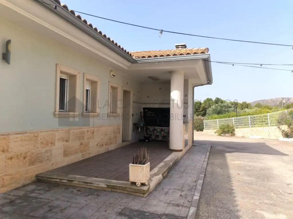 Casa o xalet de lloguer a Sax