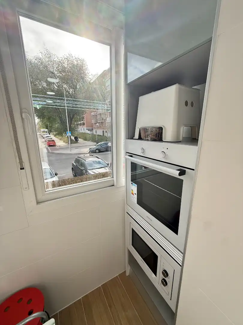 Kitchen of Flat for sale in Madrid  with Heating, Terrace and Storage room