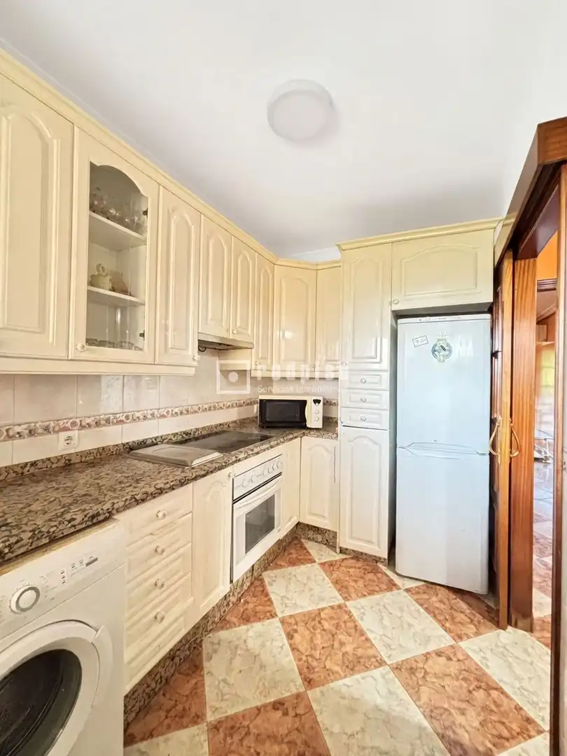 Flat with garden for sale in Barriada Ciudad del Aljarafe, imagen 9