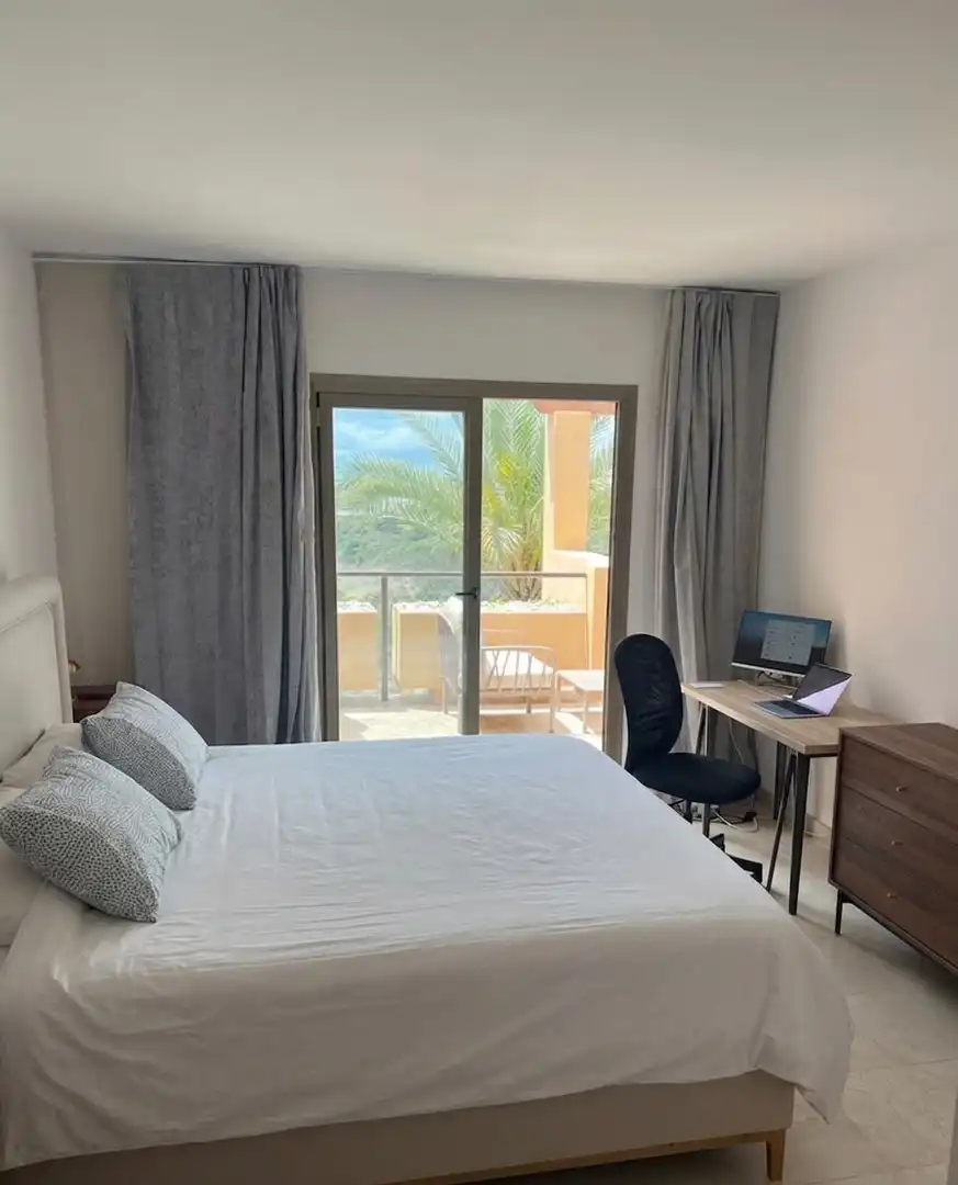 Bedroom of Attic for rent in Benahavís  with Air Conditioner, Heating and Terrace