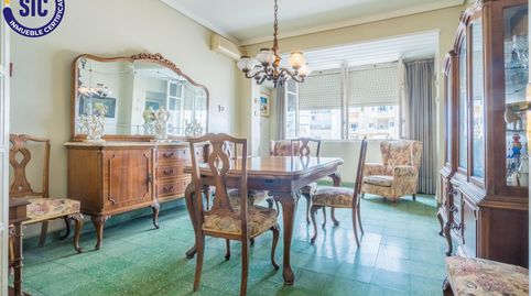 Espectacular propiedad de 162m2 con techos altos y balcón, cerca de plaza Canovas y jardines del Turia, imatge 3