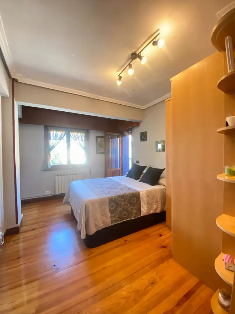Habitación de Piso en venta en Aretxabaleta con Trastero, Amueblado y Balcón