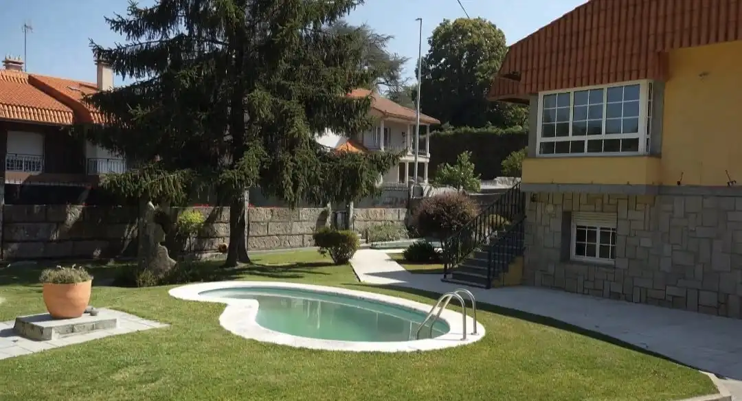 Villa avec piscine à vendre à Vilagarcía, imagen 3