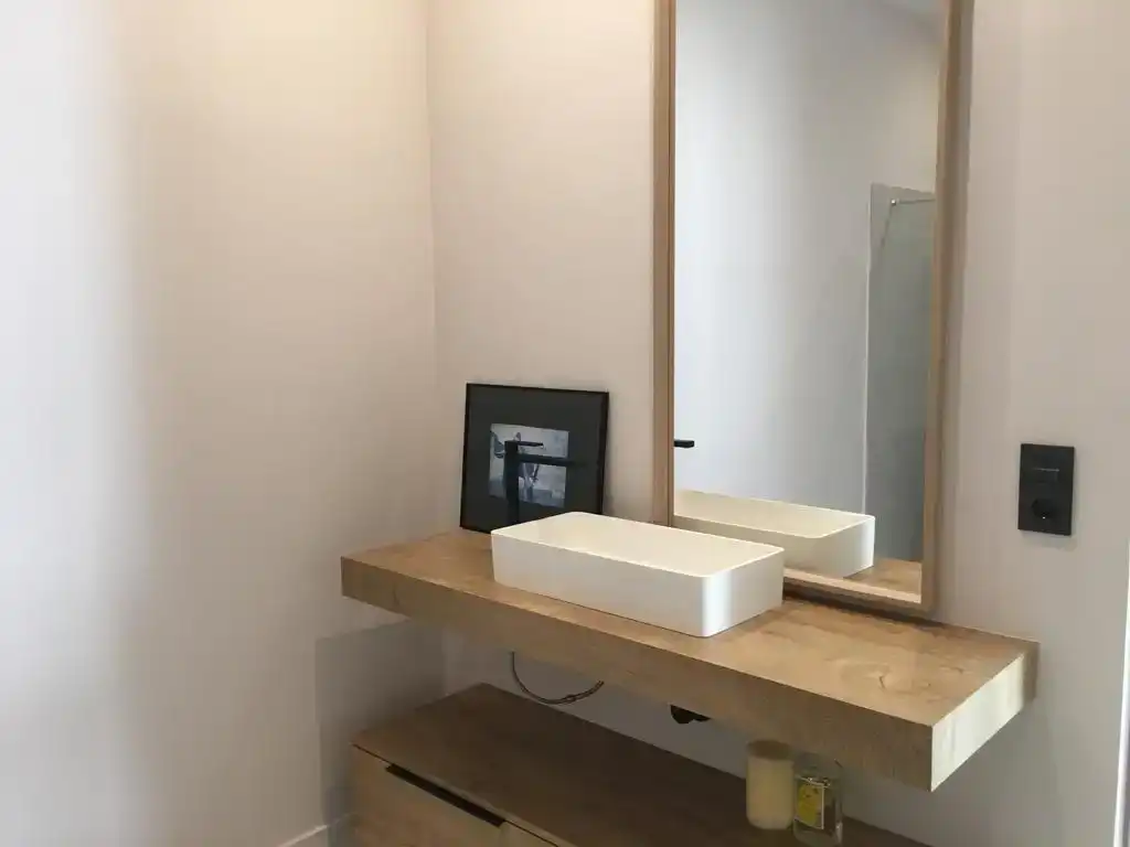Baño de Piso de alquiler en  Valencia Capital con Aire acondicionado y Balcón