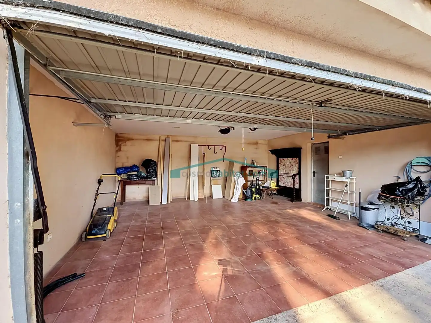 Haus oder Chalet zur Miete in Paterna mit Heizung, Privatgarten und Terrasse