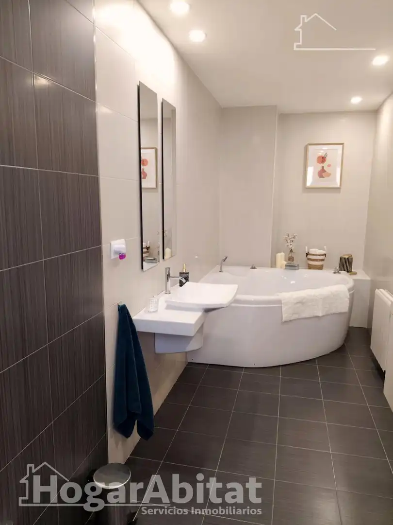 Baño de Casa o chalet en venta en Alginet con Aire acondicionado, Calefacción y Terraza