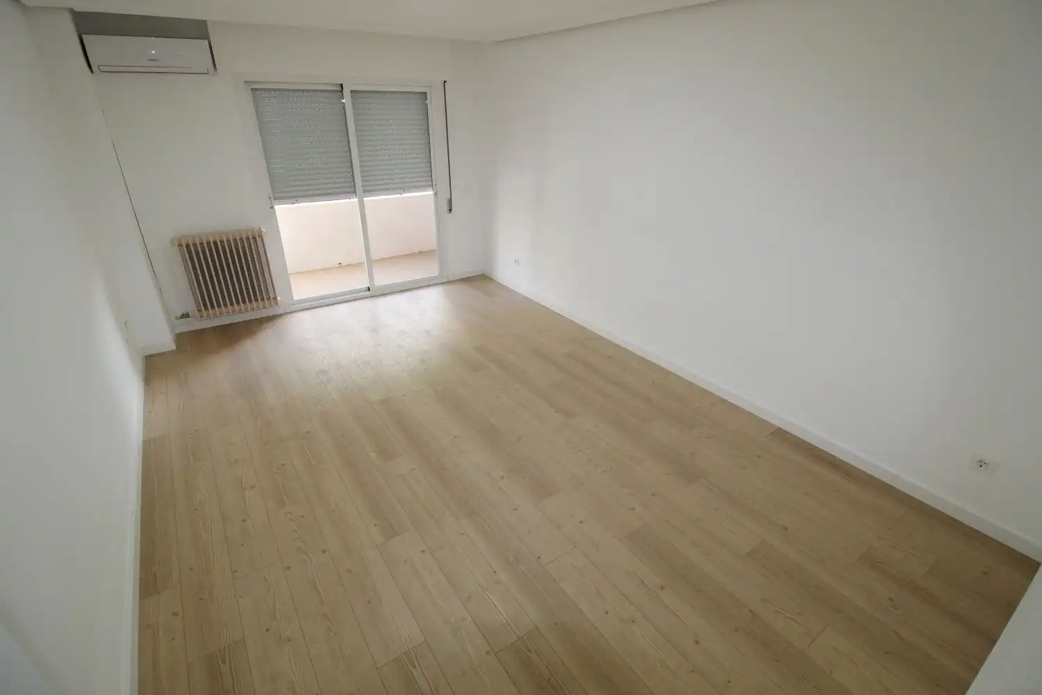 Bedroom of Flat for sale in Ciudad Real Capital  with Air Conditioner, Heating and Terrace