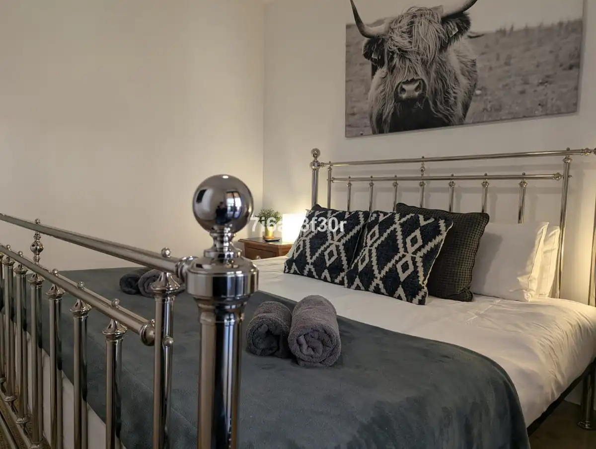 Schlafzimmer von Wohnungen zum Verkauf in Marbella mit Heizung, Privatgarten und Terrasse