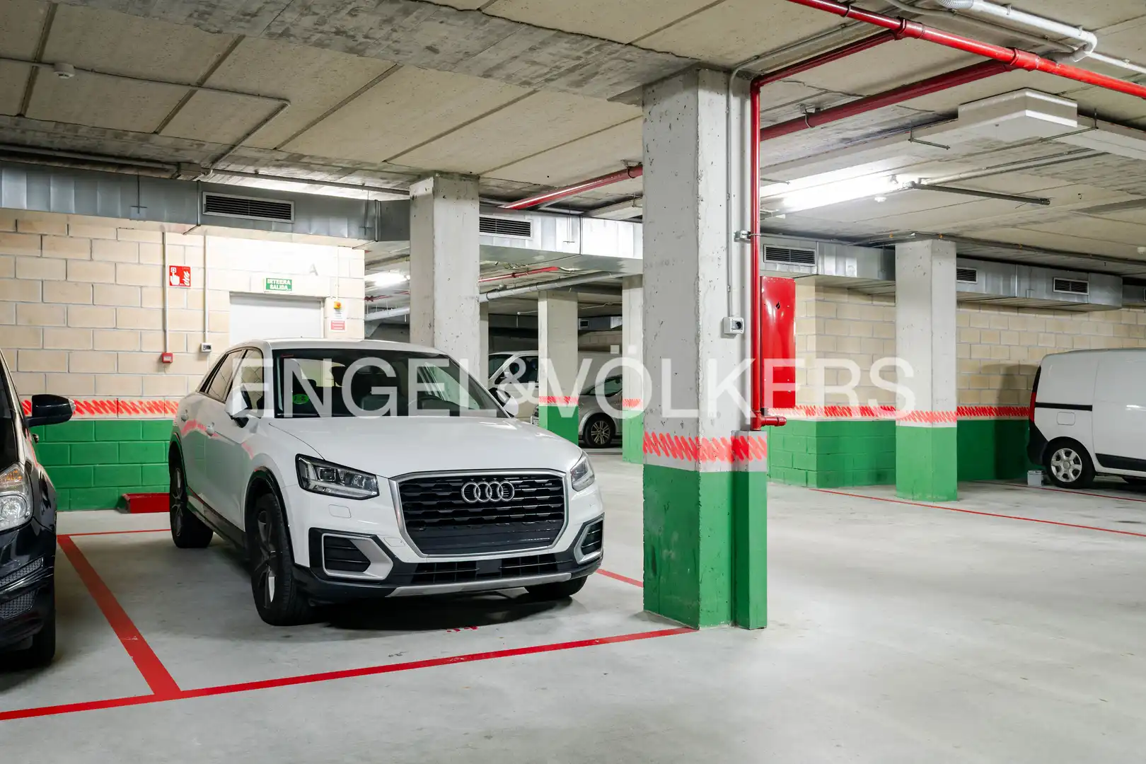 Parking de Piso en venta en Astigarraga con Calefacción, Jardín privado y Terraza