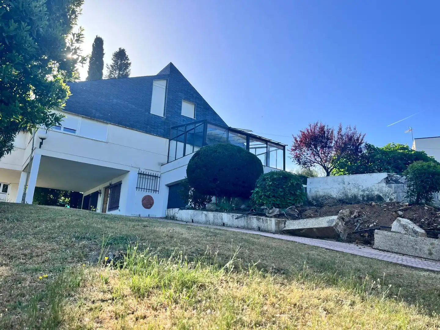 Vista exterior de Casa o chalet en venta en Las Rozas de Madrid con Calefacción, Jardín privado y Terraza