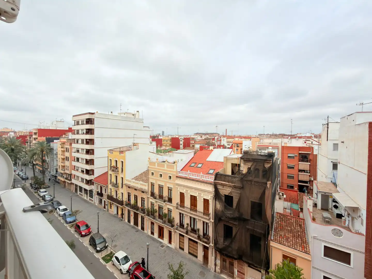 Exterior view of Flat for rent in Valencia  with Air Conditioner, Heating and Furnished