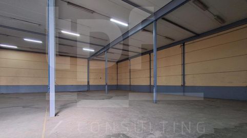 Foto 2 von Fabrikhallen zur Miete in De Bassols, Moncada, Valencia