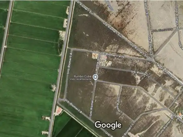 Terreno residencial en venta en Urbanització Riomar 1