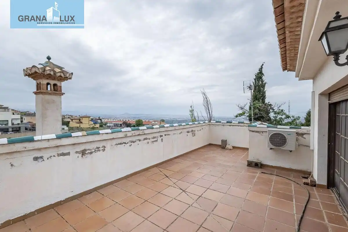 Villa mit Terrasse zum Verkauf in Calle de la Camelia, imagen 35