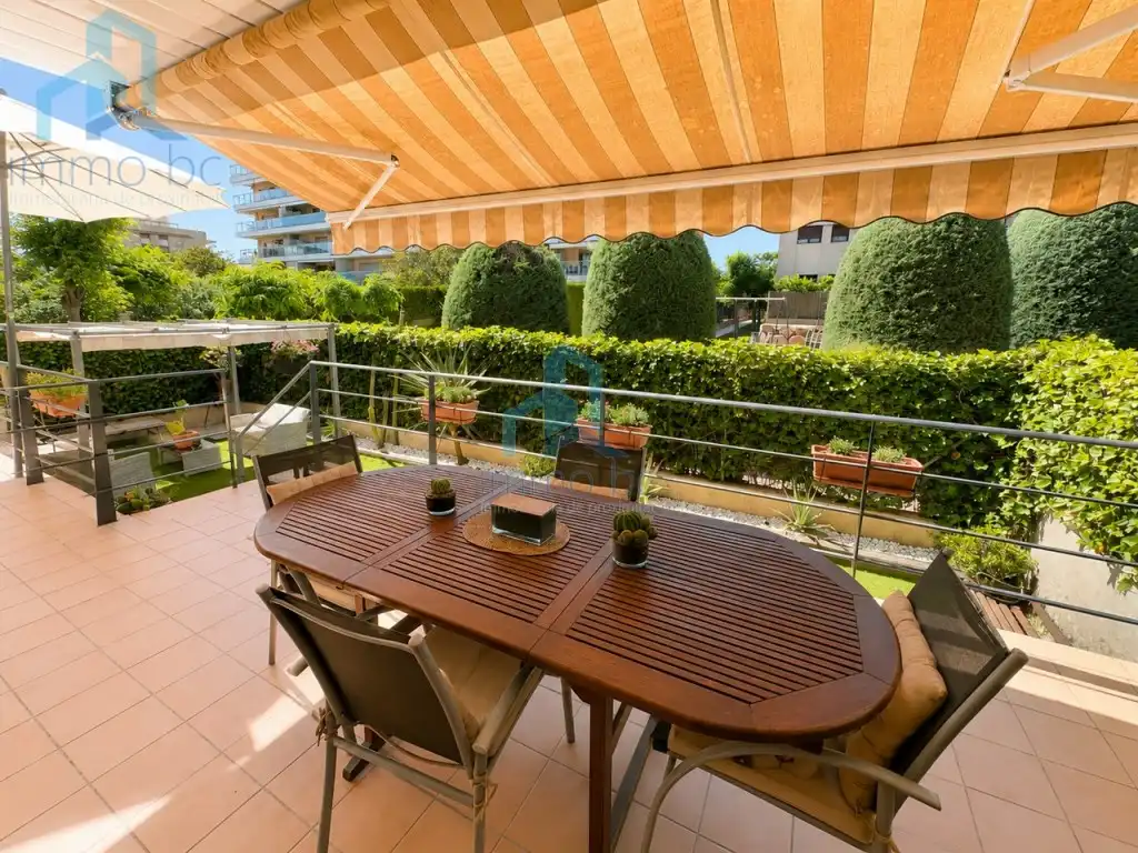 Terraza de Planta baja en venta en Salou