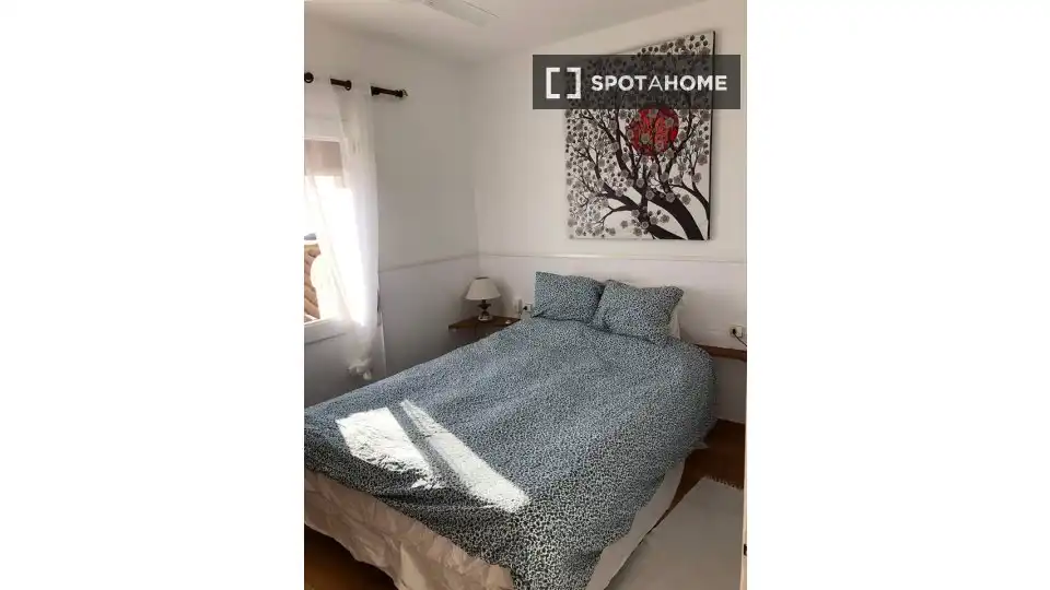 Schlafzimmer von Wohnungen zur untervermieten in Sitges mit Klimaanlage, Terrasse und Möbliert