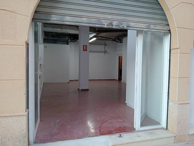 Local comercial en Alquiler en Calle Guijarros, 2 en Villafranqueza