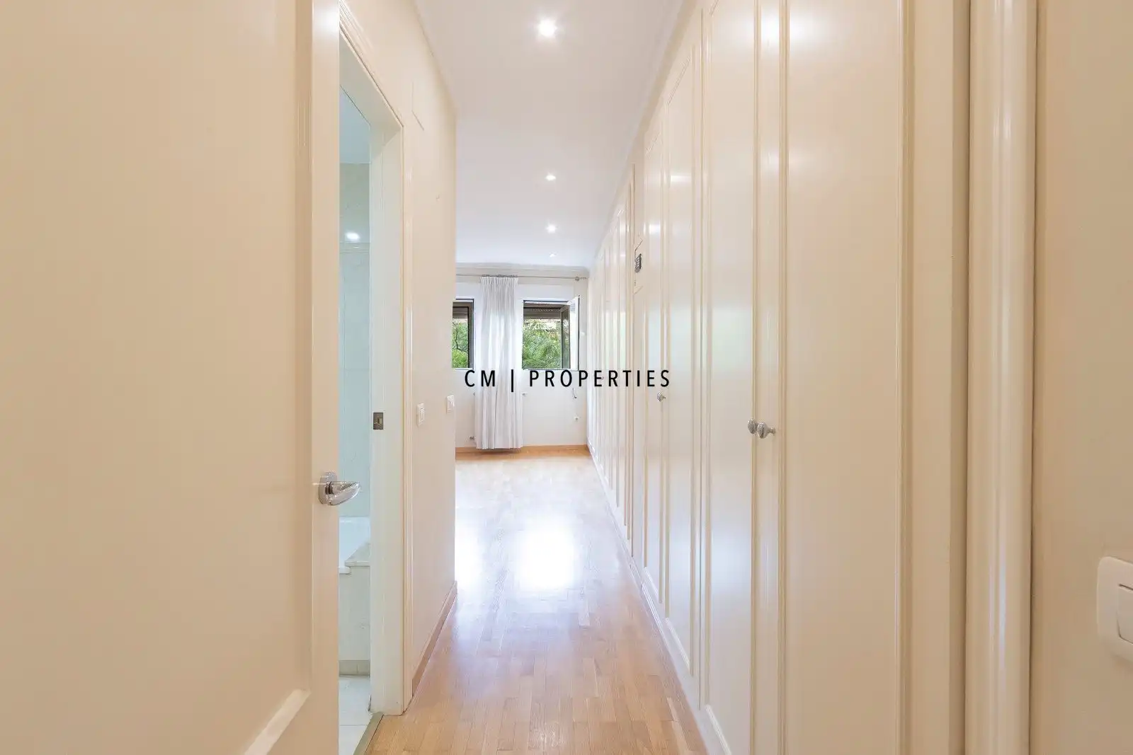 Piso de alquiler en Valencia con Aire acondicionado, Calefacción y Parquet