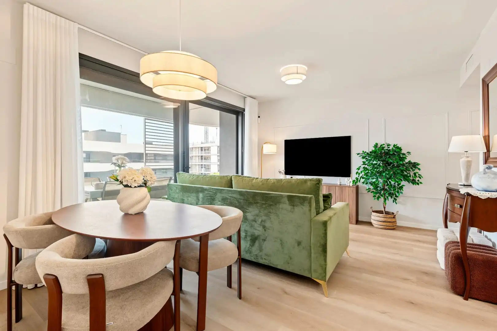 Flat with terrace for sale in Mas d'En Serra - Els Cards, imagen 4
