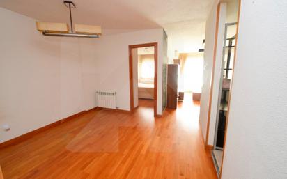 Bedroom of Flat for sale in Pinto  with Air Conditioner, Heating and Storage room