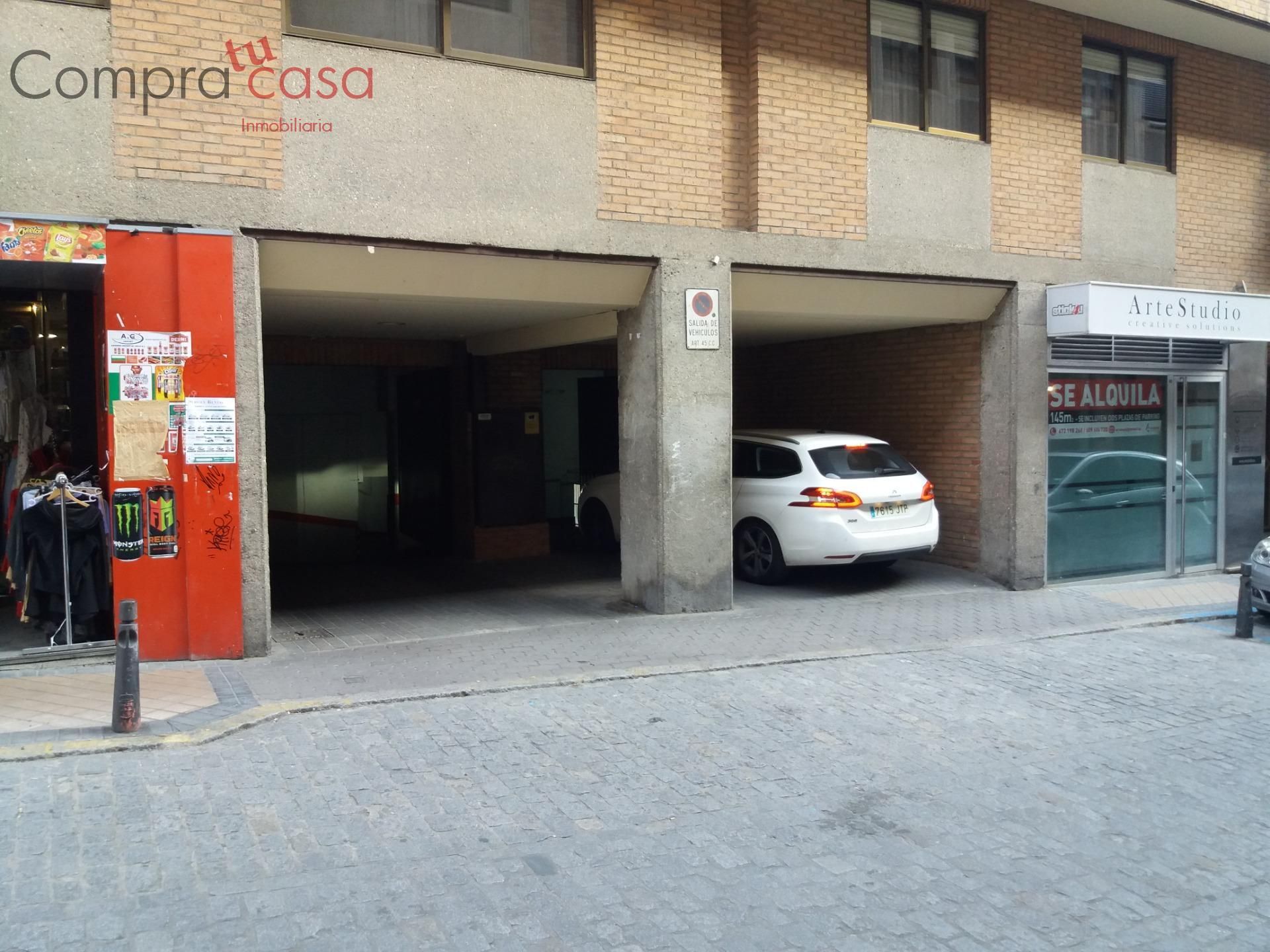 Aparcament de Garatge en venda en Segovia Capital