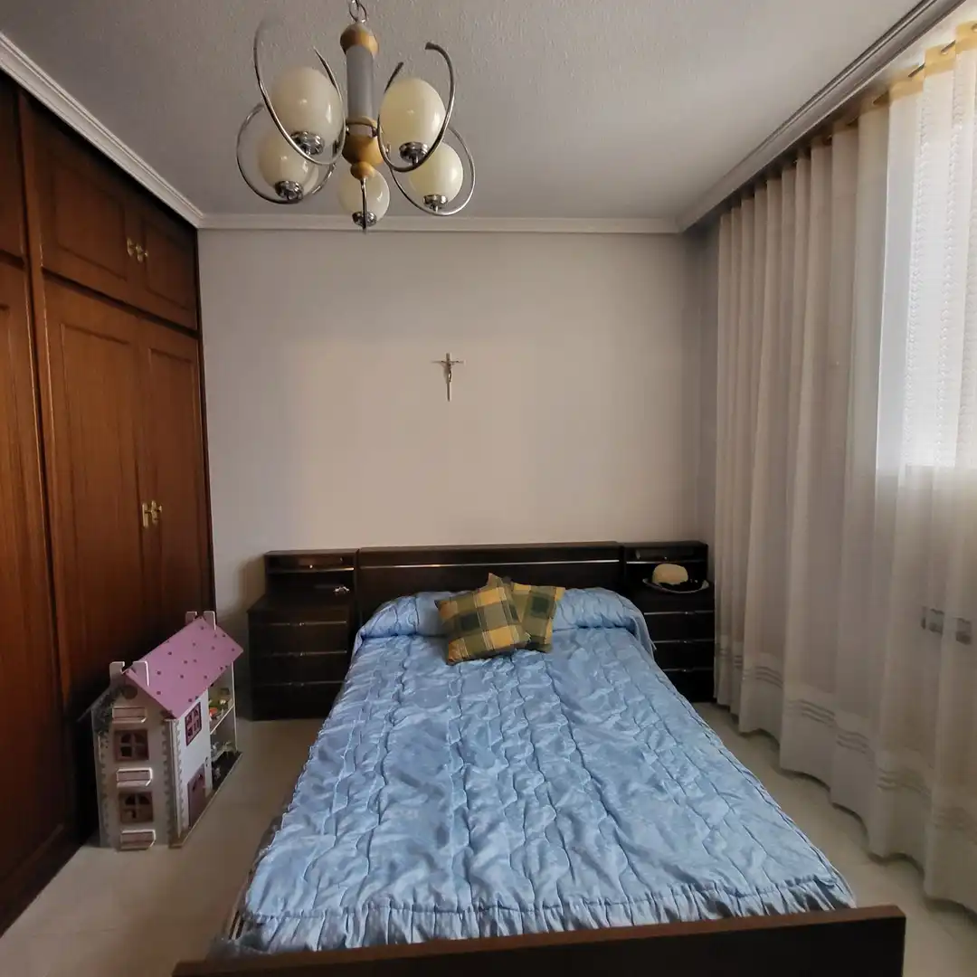 Dormitori de Casa o xalet en venda en Muñogalindo amb Calefacció i Traster