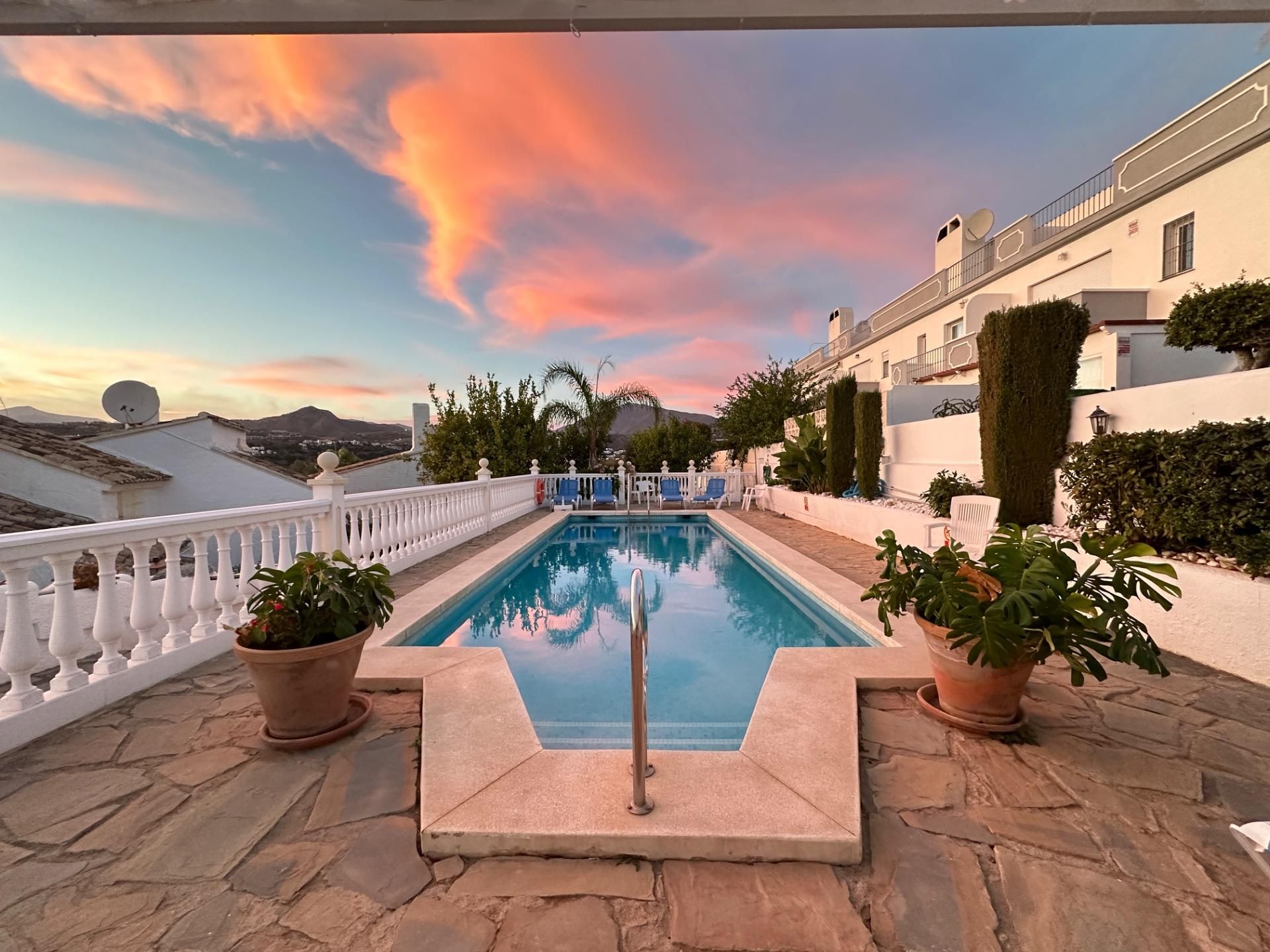 Exterior view of Single-family semi-detached for sale in Salou  with Air Conditioner, Heating and Private garden