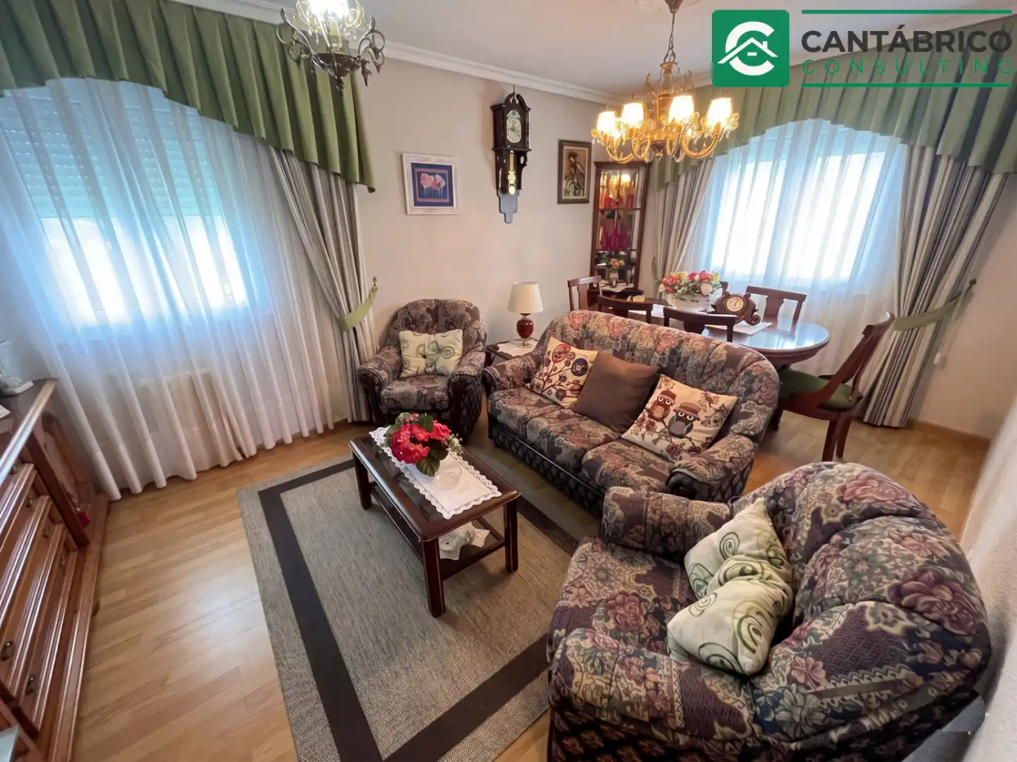 Living room of Houses for sale in Navia  with Heating and Furnished