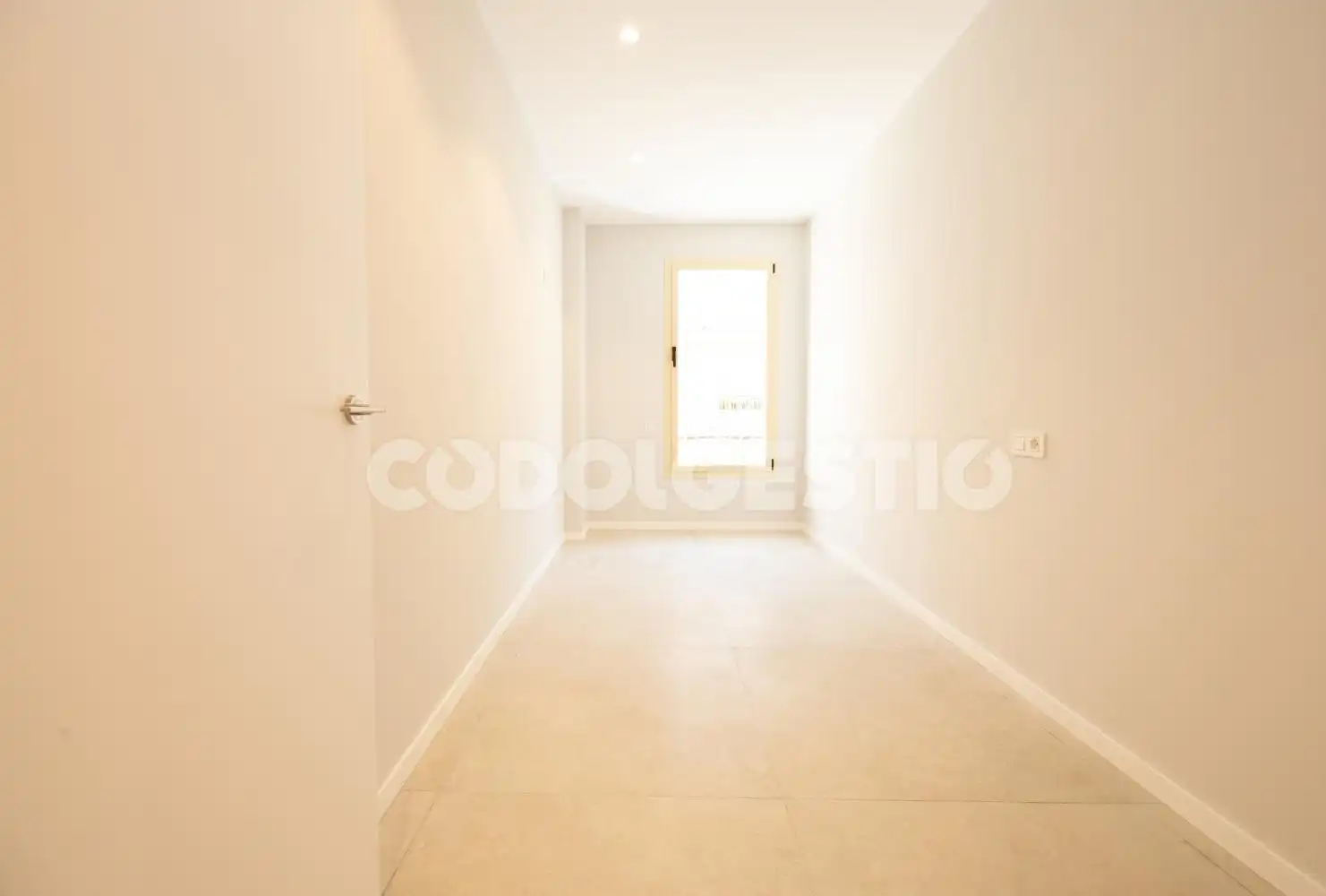 Flat for sale in Vic  with Terrace