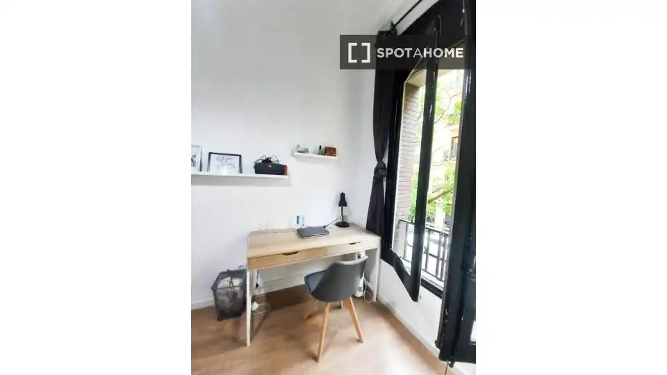 Habitación de Piso para compartir en Madrid con Aire acondicionado, Calefacción y Terraza