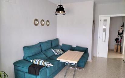 Living room of Flat for sale in La Rinconada  with Air Conditioner and Heating