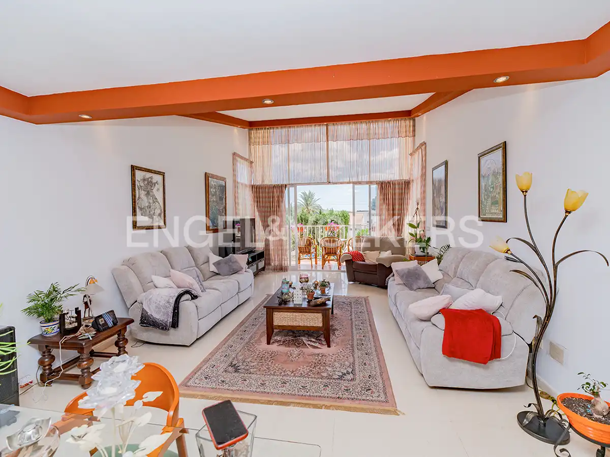 Sala de estar de Casa o chalet en venta en Mutxamel con Calefacción y Piscina
