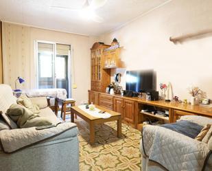 Sala d'estar de Pis en venda en  Madrid Capital amb Terrassa