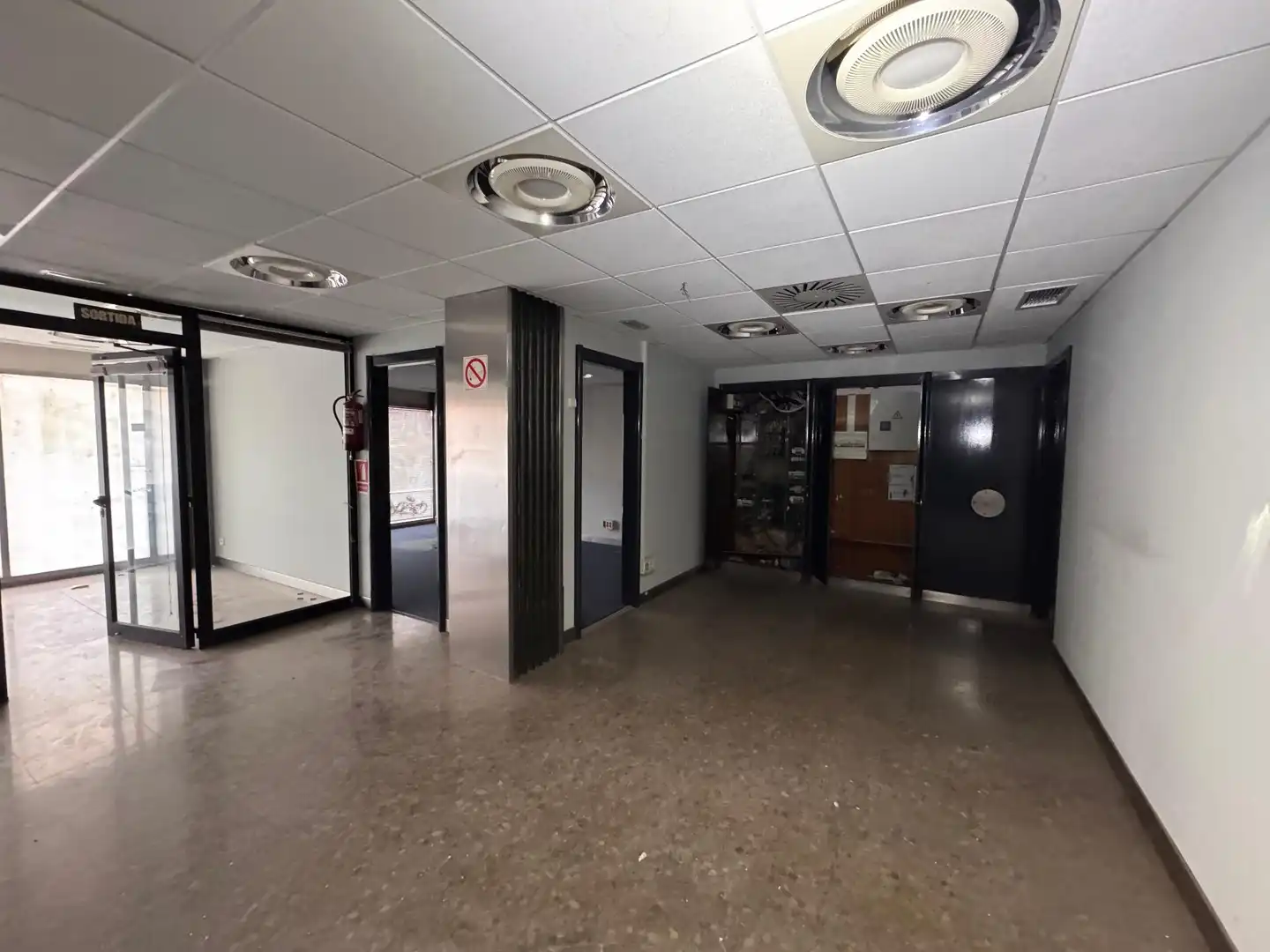 Business premises for sale in Plaça Dalt 7, imagen 13
