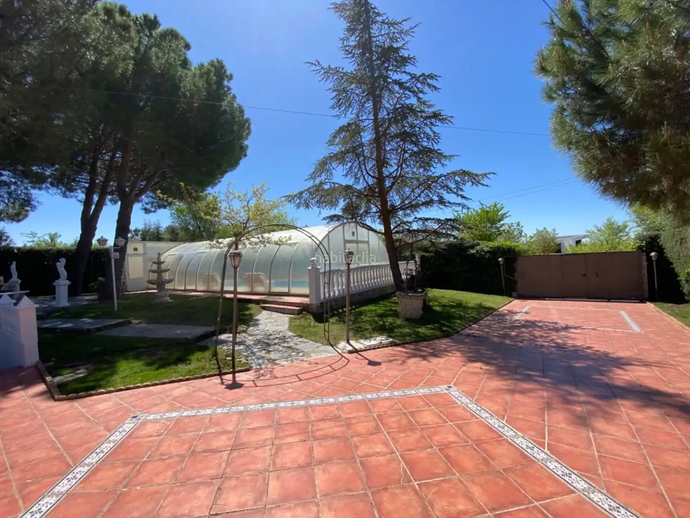 House with pool for sale in Calle Ronda de Manchester 290, imagen 28