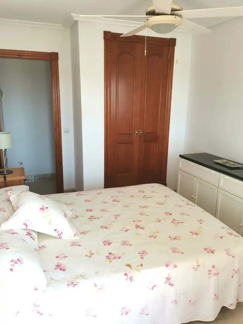 Bedroom of Apartments for rent in La Manga del Mar Menor  with Heating, Terrace and Swimming Pool