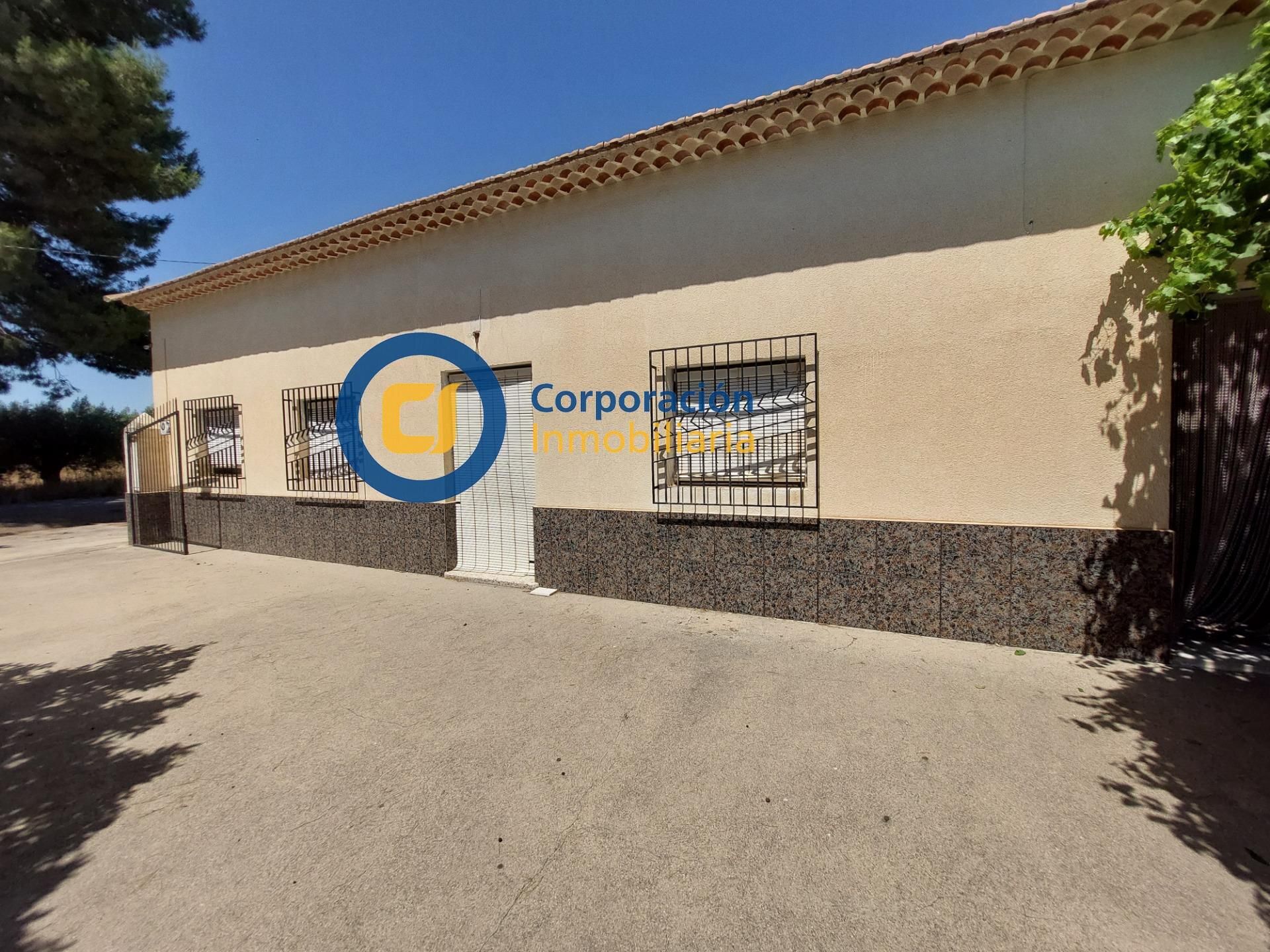 Vista exterior de Casa o xalet en venda en Lorca amb Jardí privat i Traster