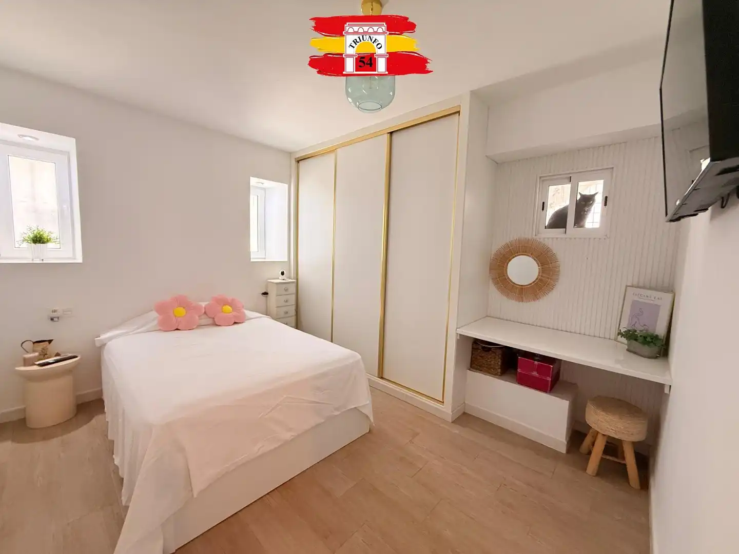 Schlafzimmer von Haus oder Chalet zum Verkauf in Pilar de la Horadada mit Klimaanlage, Privatgarten und Schwimmbad