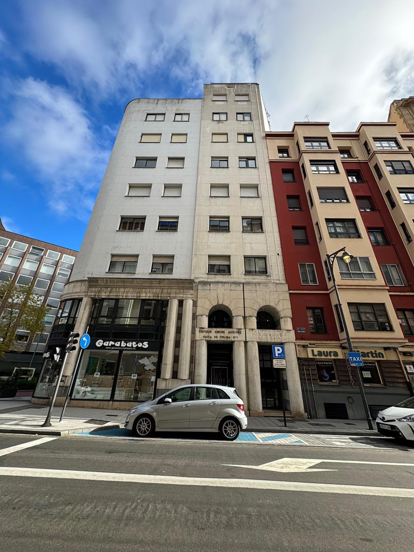 Vista exterior de Pis en venda en Valladolid Capital amb Calefacció, Parquet i Moblat