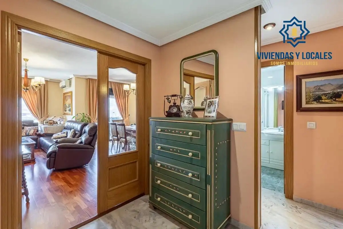 Flat with terrace for sale in Chana, imagen 9
